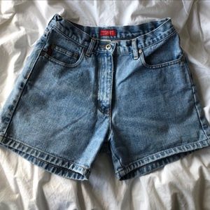 Esprit Bermuda shorts